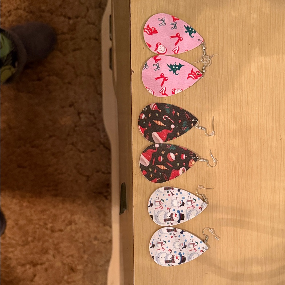 Festive Christmas Earrings Set - Pink, Black, White